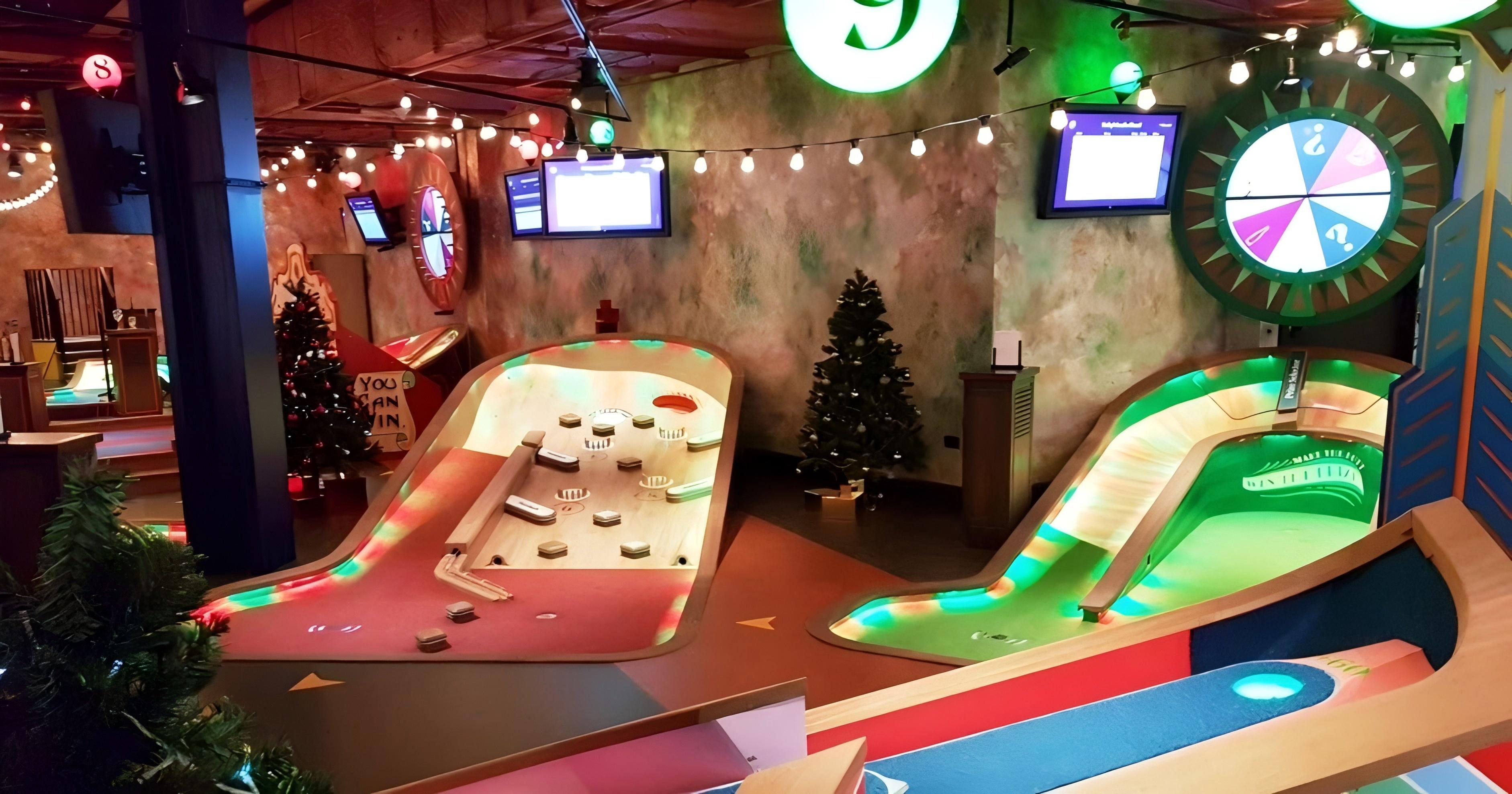 Puttshack+indoor+minigolf+at+Westfield+London+121218+%2810%29